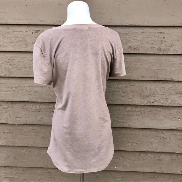 Laila Jayde faux suede basic tee! - Picture 6 of 8